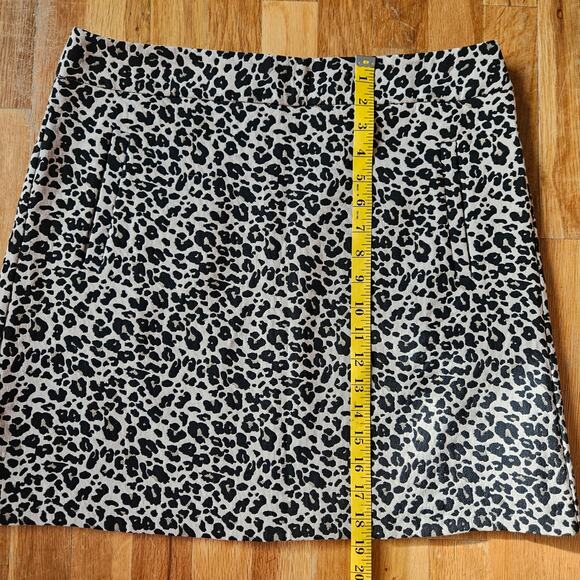 LOFT Leopard Print Mini Skirt Size 12 Neutral Tan Black Classic‎ Chic Lined - Picture 7 of 8